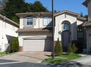 560 Sea Spray Ct, Pacifica, CA 94044