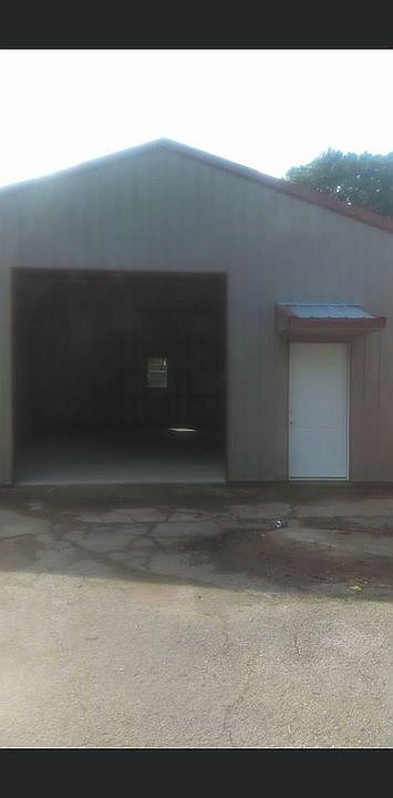 2nd image of 27 Gann Rd