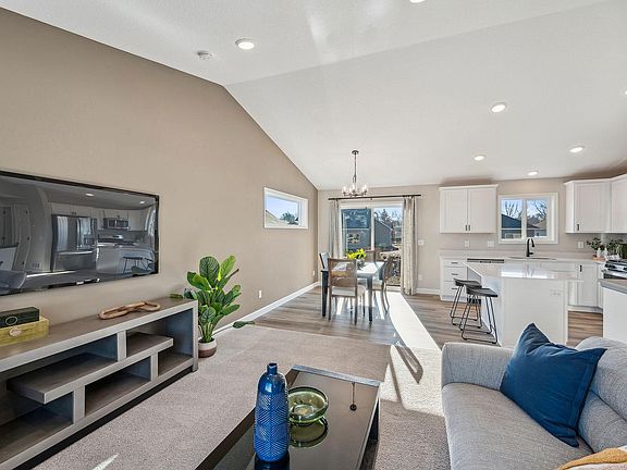 4th image of 3636 237th Ave NW