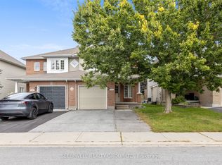 32 Moe Robillard St, Arnprior, ON K7S0C2