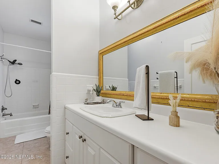 1222 Ingleside Ave — Photo 26