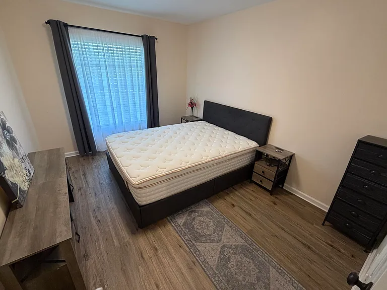 2210 NE 67th St #1230 — Photo 10