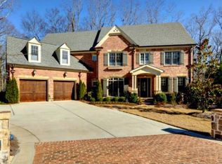 1756 Logans Knl, Atlanta, GA 30329