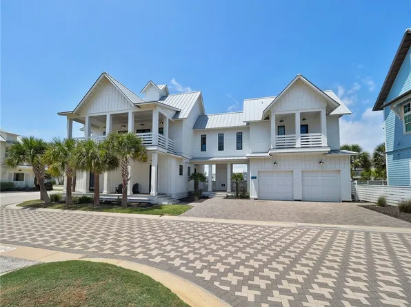 630 Kings Crown Ln, Port Aransas, TX 78373