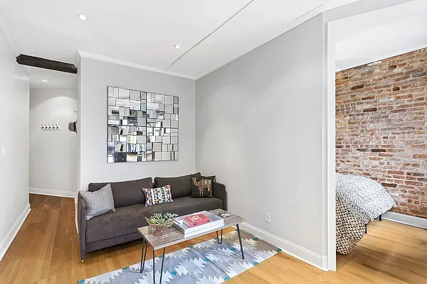 Rented by NestApple, Inc. | media 3