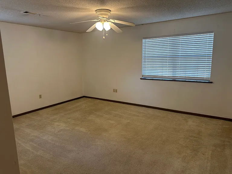 608 S Baridon St — Photo 19