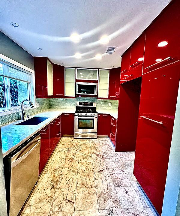 1st image of 736 S Camino Grande
