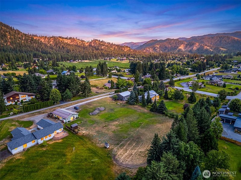 5th image of 65 Ski Ridge Lane