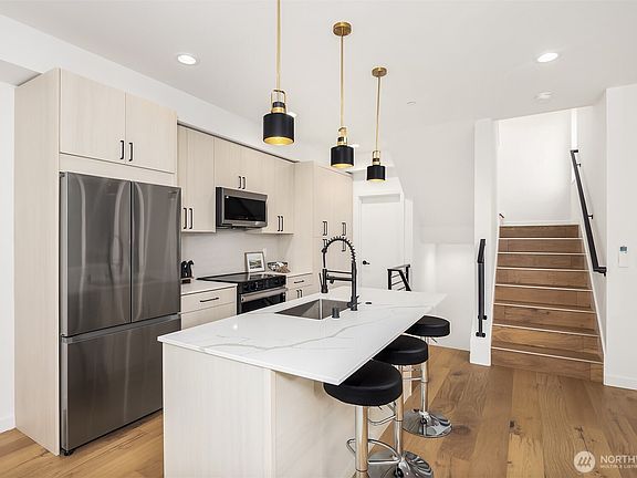 5th image of 2340 N 64th Street #B