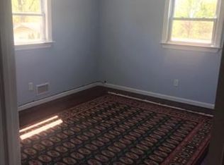 15 Liberty St #B, Edison, NJ 08837