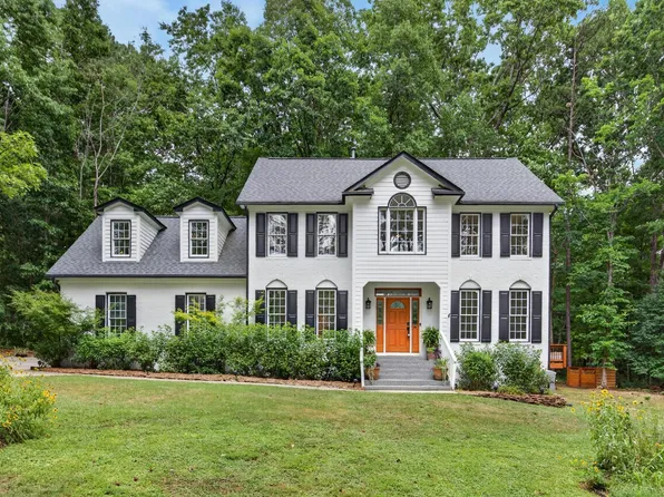 8424 Portmarnock Ct, Wake Forest, NC 27587