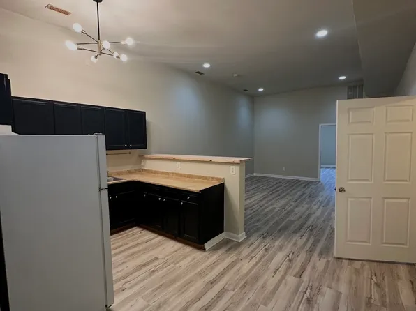 1410 Madison Ave #2, Baltimore, MD 21217