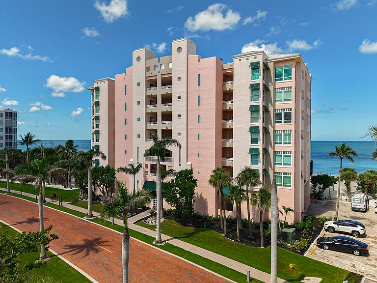 255 Barefoot Beach Blvd #502 — Photo 37