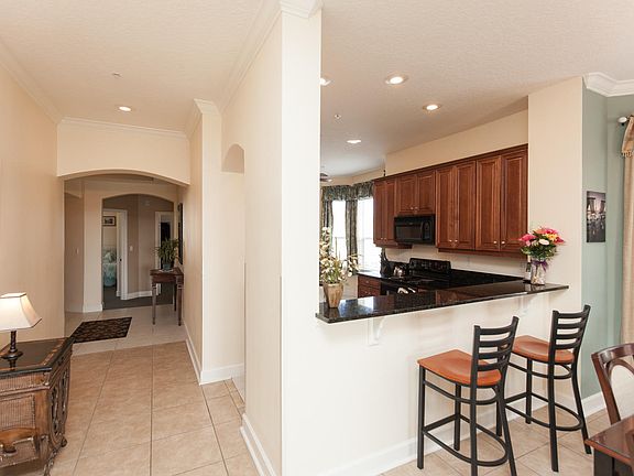 5th image of 15 Ocean Crest Way APT 1335