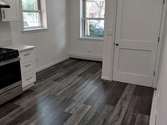 5th image of 6120 Bell Blvd Floor 1