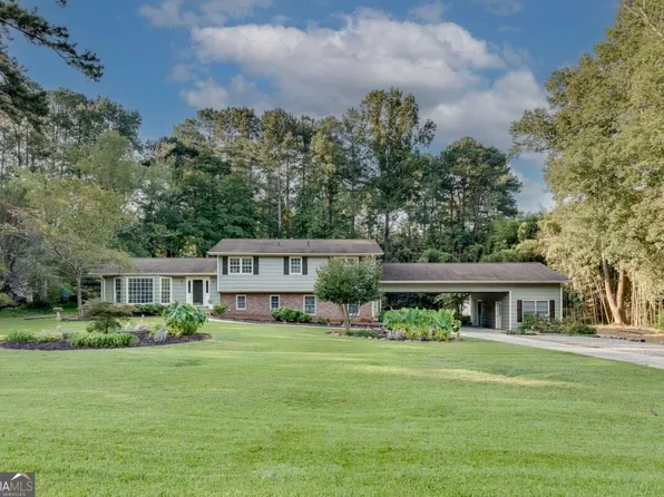 1660 Northwoods Dr, Marietta, GA 30066