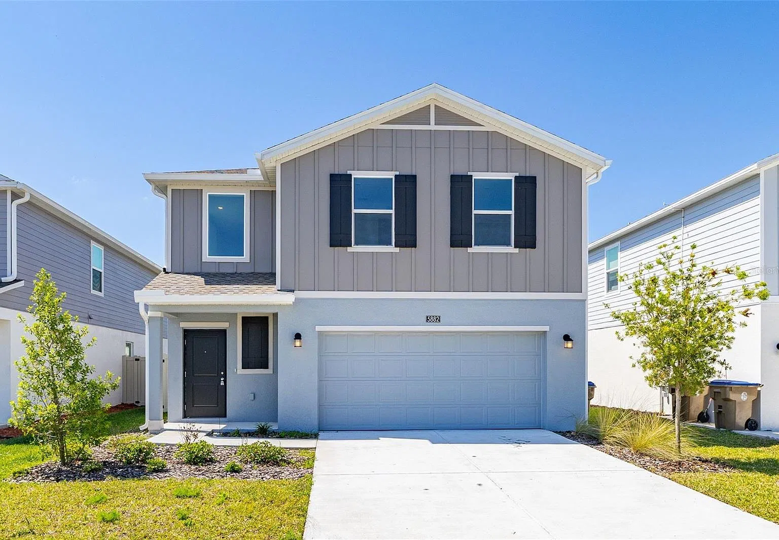 4 bed, 2.5 bath, 1880 sqft, $2,300 — Photo 1