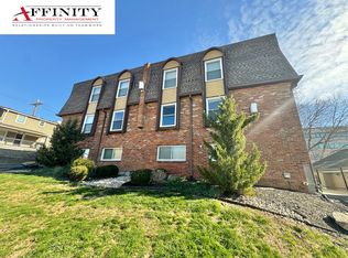4507 Jarboe St APT 4, Kansas City, MO 64111