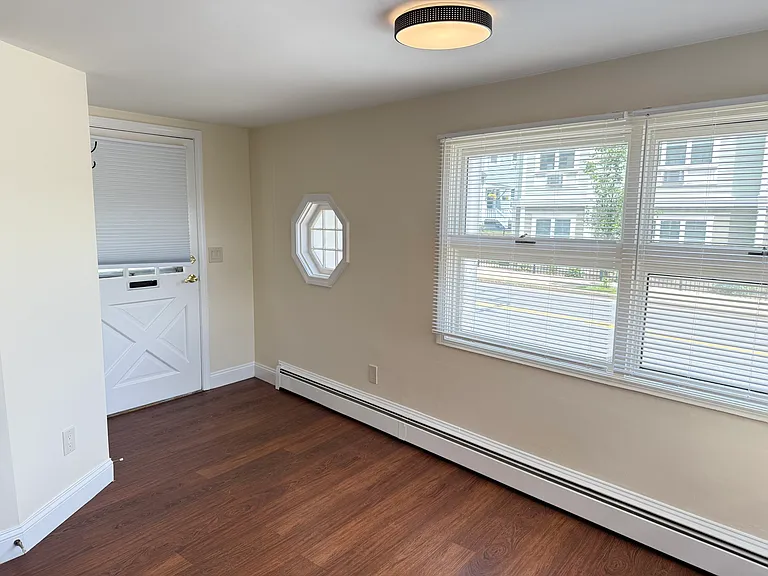 332 Cabot St #U1 — Photo 6