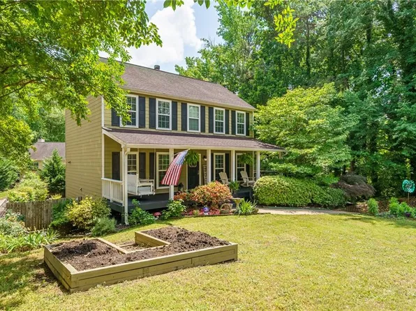 1927 Diamond Pl NW, Acworth, GA 30102