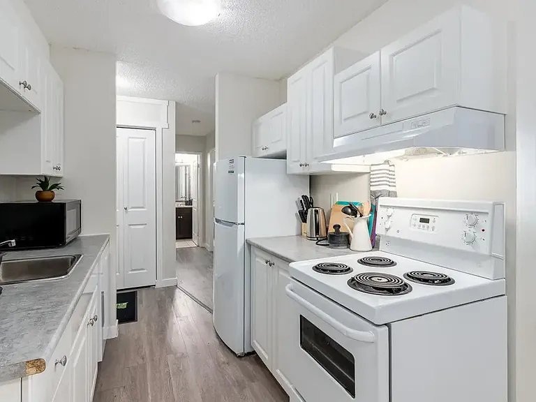 5700 31st St #C304 — Photo 18