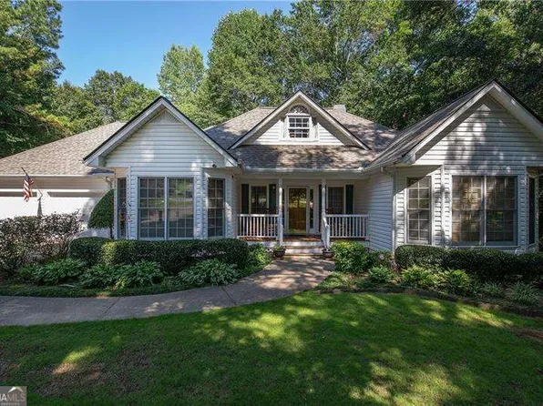 4 Kings Walk, Douglasville, GA 30134