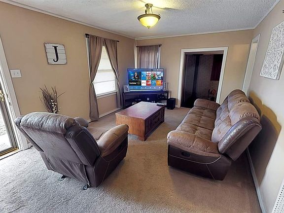 2nd image of 1411 Avenue V