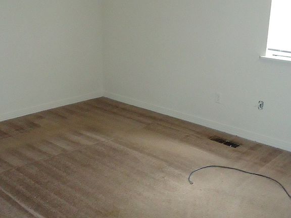 5th image of 4111 Cornish Dr
