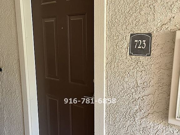4th image of 701 Gibson Dr APT 723