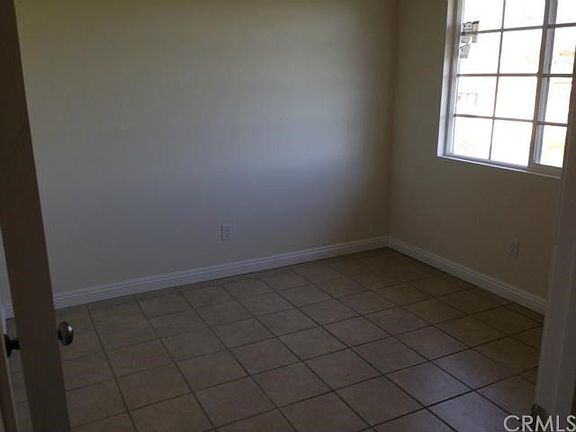 4th image of 2618 W 5th St APT 3