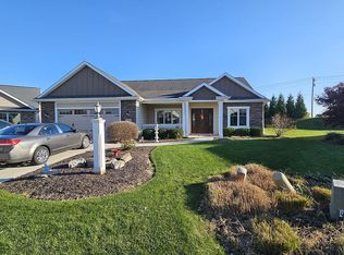 12704 Chaplin Ct, Fort Wayne, IN 46845