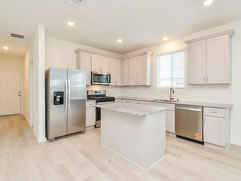 30554 Longmorn Glass Ln — Photo 7