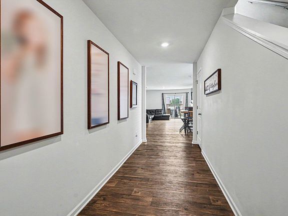 5th image of 1328 Ledsham Ct