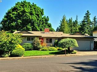 6995 SW Ashdale Dr, Portland, OR 97223