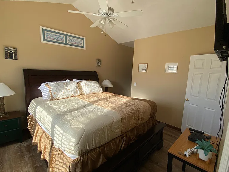 3947 Gladiola Ct #301 — Photo 15