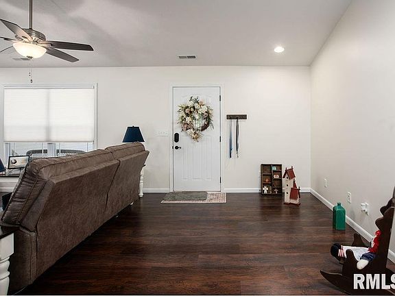 5th image of 11260 Zachary Dr