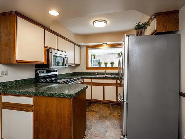 15236 Willowbrook Ln — Photo 19