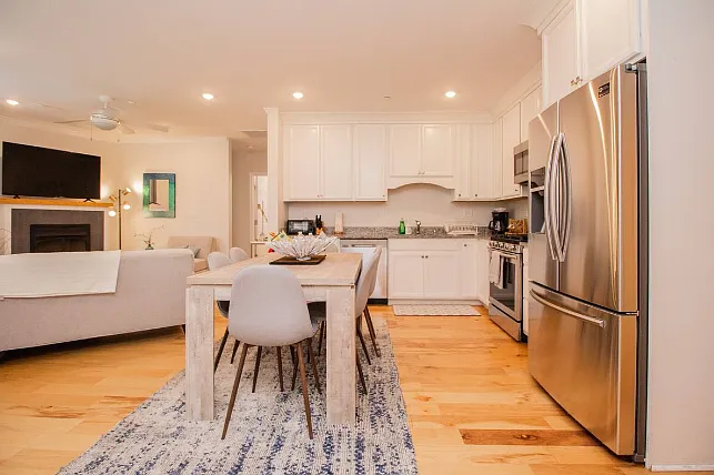1008 Tremont St #3 — Photo 10