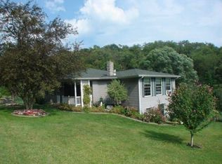 224 McIlvaine Rd, Greensburg, PA 15601