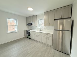 241 Highlawn Ave #3, Brooklyn, NY 11223