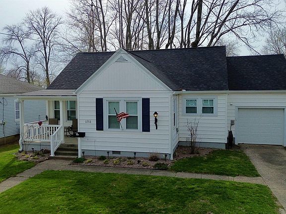 2nd image of 1711 16th St