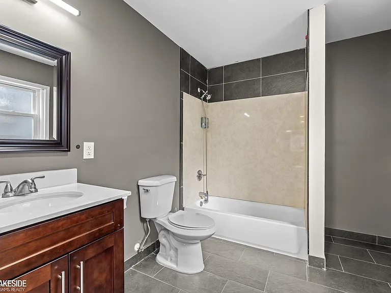 8281 Meadow Ave — Photo 15