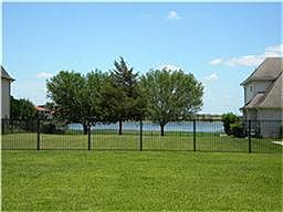 1st image of 277 Blue Heron Dr