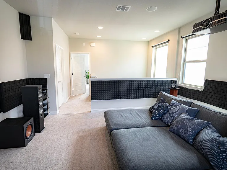 1711 Arcilla St — Photo 14