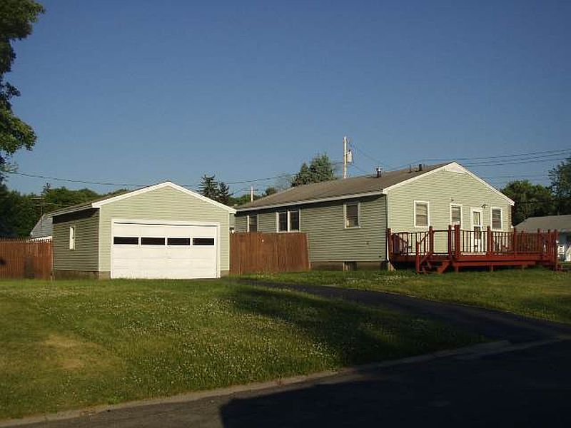 2nd image of 1501-1503 WASHINGTON Avenue