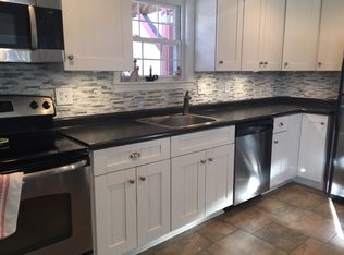 5 Bruce St, Hudson, NH 03051