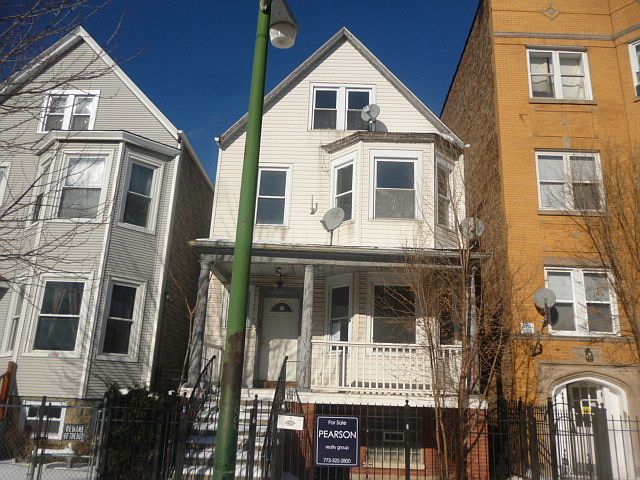 1st image of 3638 W Shakespeare Ave