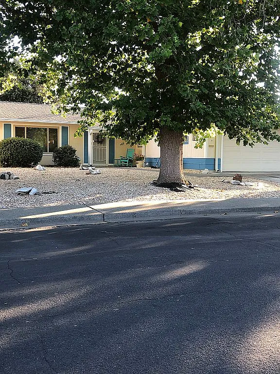 173 Rainier Cir photo 1