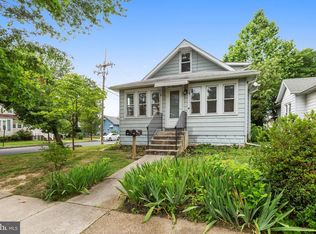 101 E Holly Ave, Oaklyn, NJ 08107
