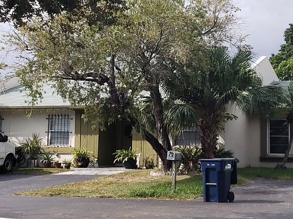 2nd image of 12037 SW 110th Street Cir S